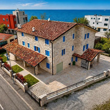 Sandi By The Sea * Umag
