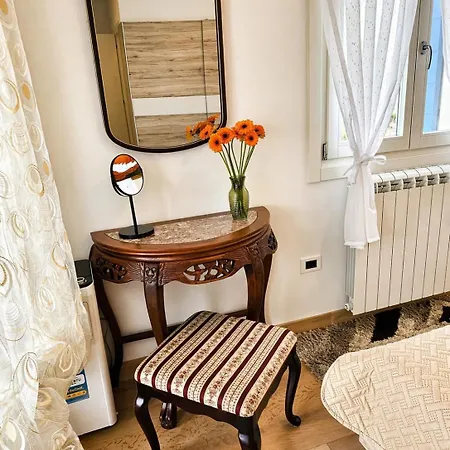 Apartment Sandi By The Sea *